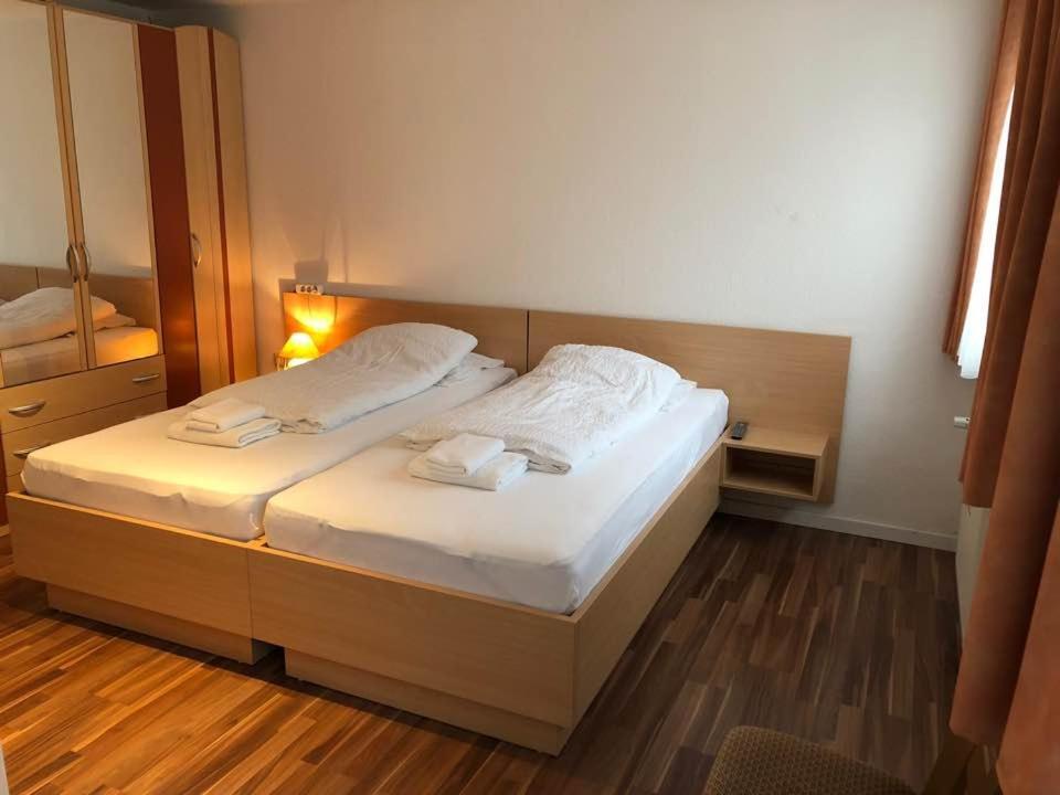 Hotel Kriftelerhof 외부 사진