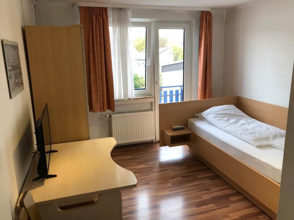 Hotel Kriftelerhof 외부 사진